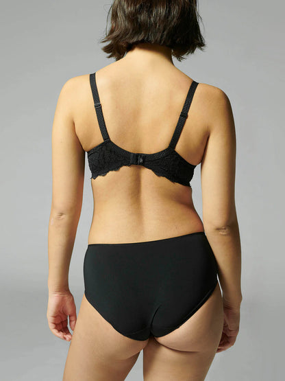 CARESSE Full Brief
