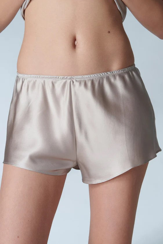 Dream 100% Silk Short by Simone Perele