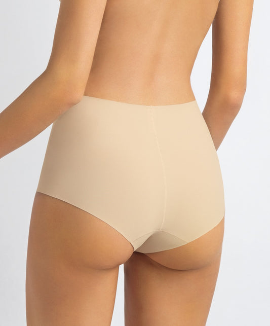 The Comfort Fit High Waist Full-Brief from SieLEI Italy is crafted from lightweight, breathable polyester microfiber for optimal comfort and fit.