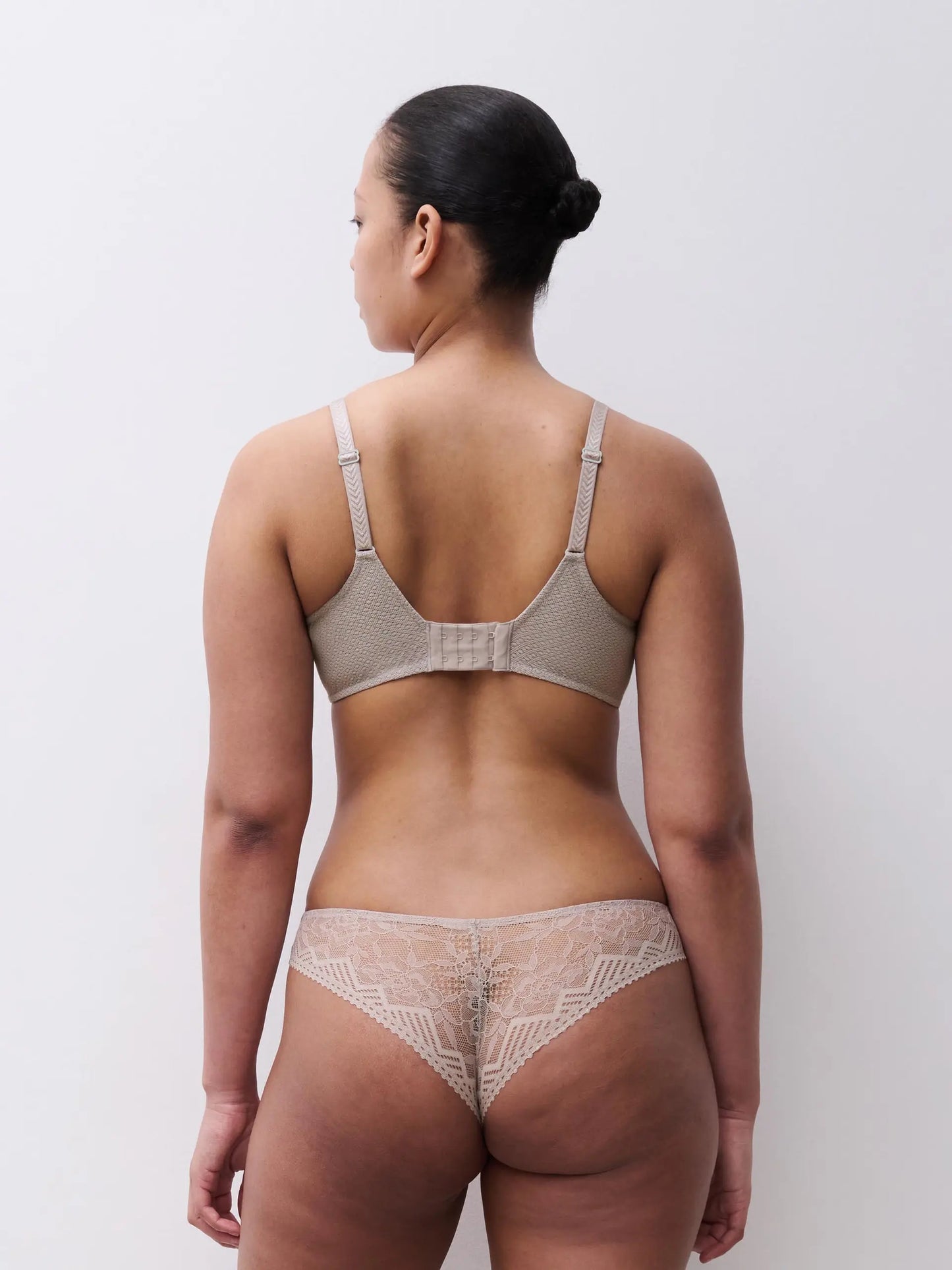 ORIGINS Lace Tanga